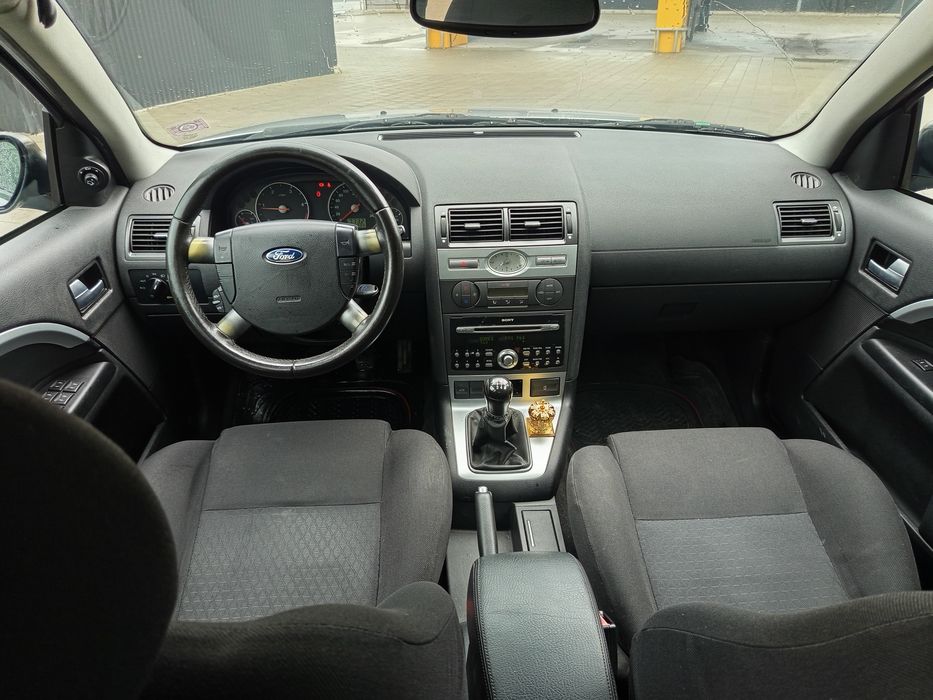 Vând Ford Mondeo diesel 1998 cm 116 cp