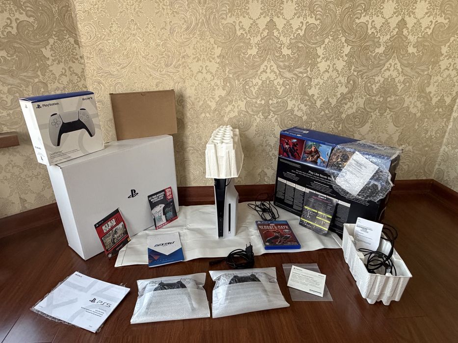 Продам playstation 5 slim