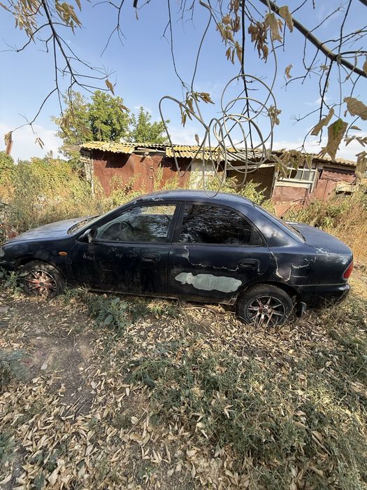 Mazda 323 на разбор