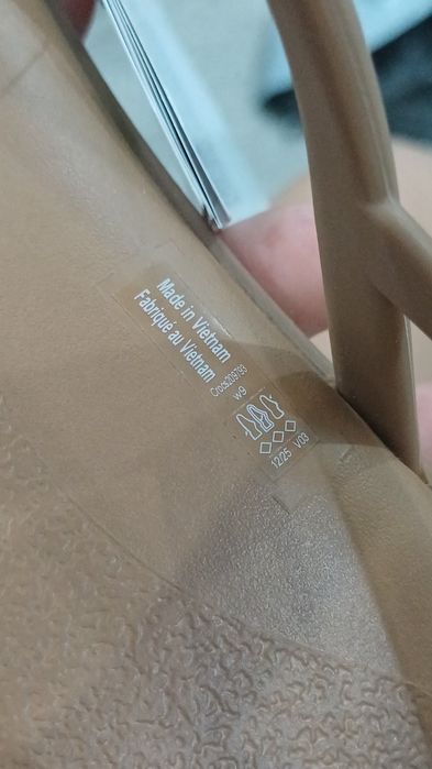 Продам crocs оригинальные