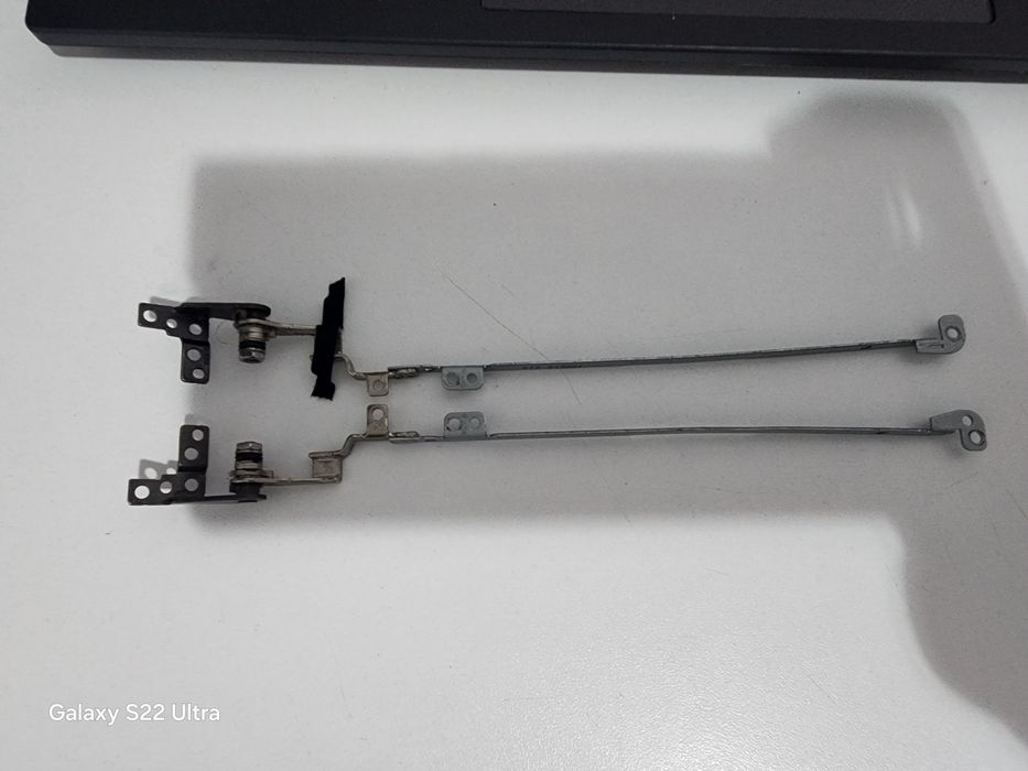 Петли экрана e machines em350