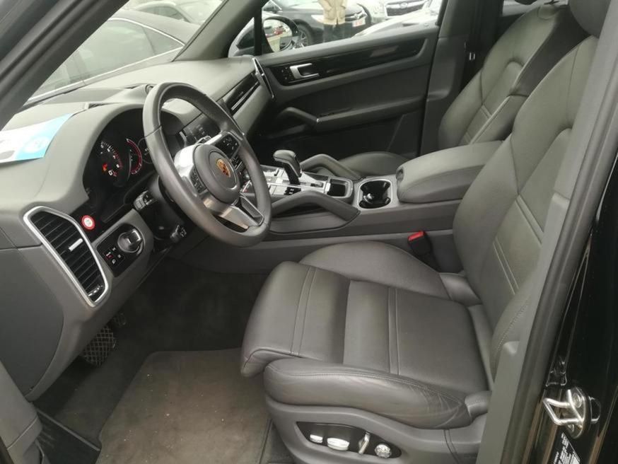 Продаётся Porsche Cayenne 20