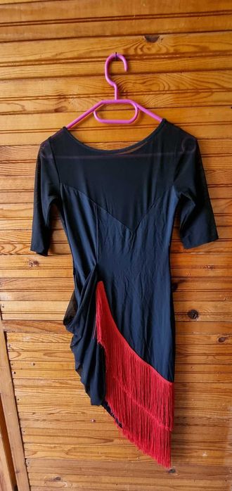 Рокля за спортни танци