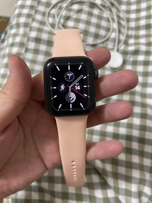 Apple wath series 6 корпус 40 мм