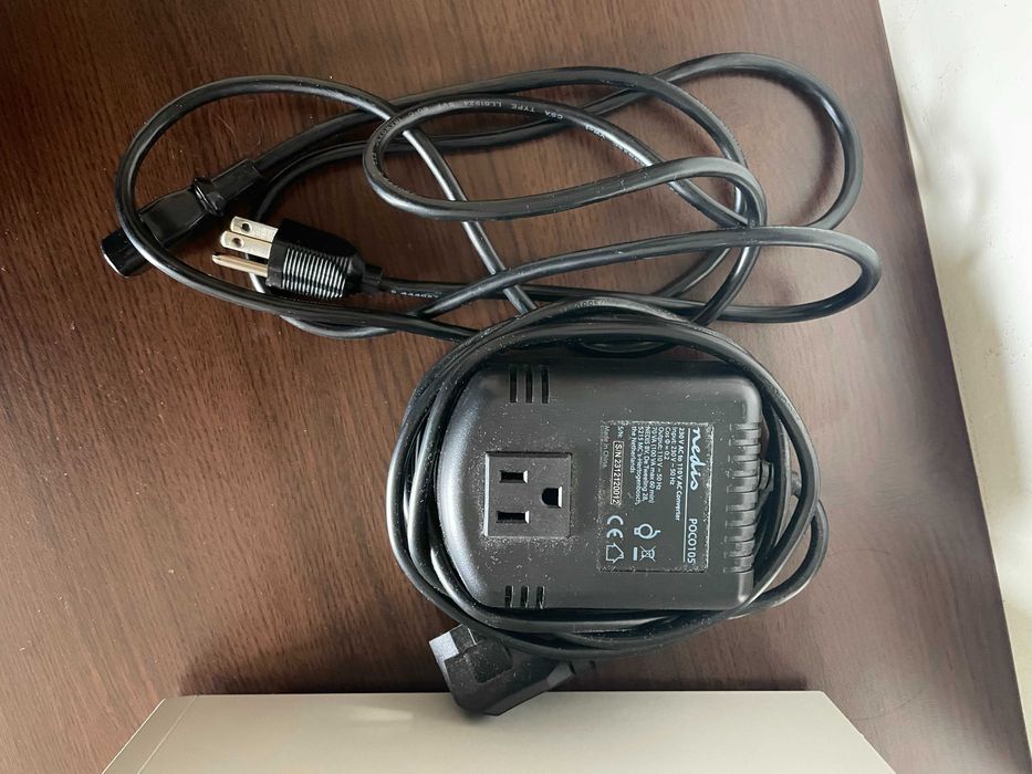 Minolta Dimage Scan Elite F-2900 скенер за 35мм фото филм