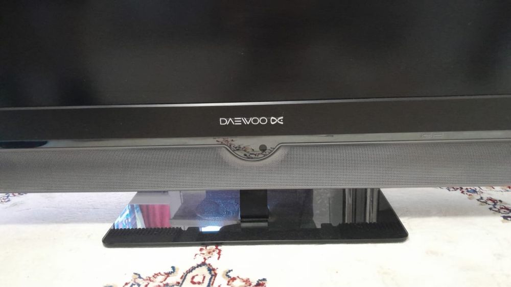 Продам телевизор