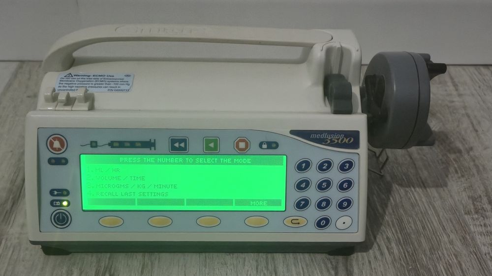 Injectomat Medfusion 3500 - 12V/230V, pompa de infuzie automata