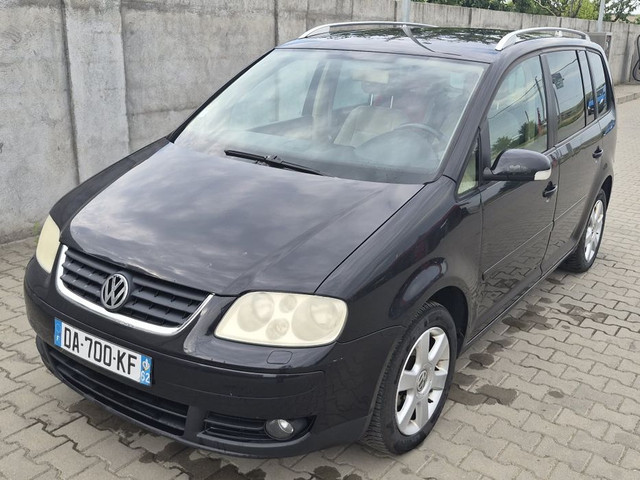 Volkswagen Touran (2004) – 1.9 TDI, 5 Locuri, Motor 160.000 km