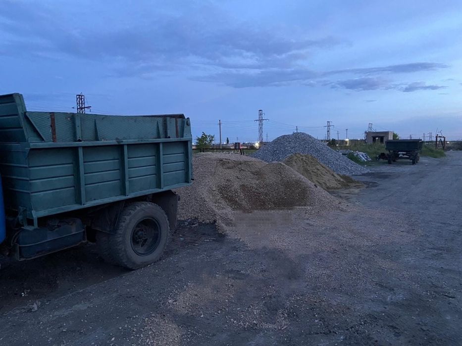 Доставка щебень песок грунт