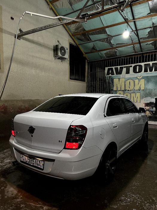 Cobalt R4 сотилади