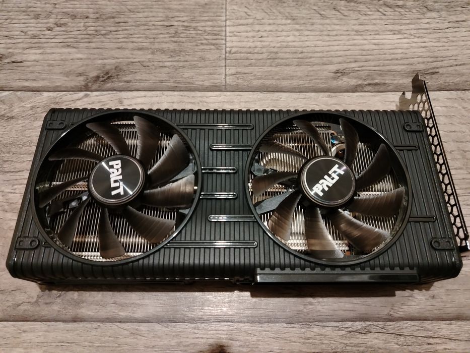 Видеокарта RTX 3050 8 Gb