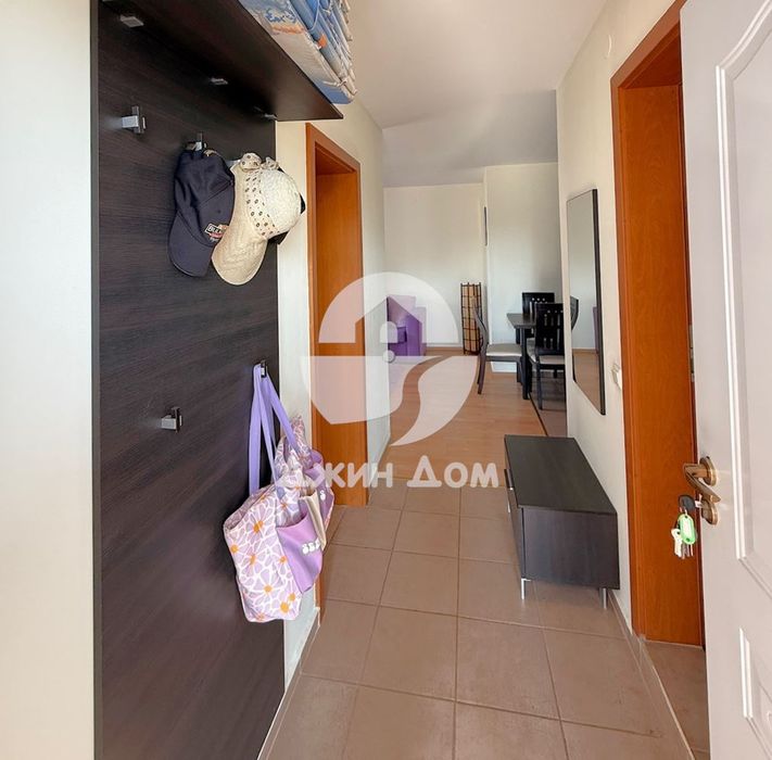 Продава се Двустаен апартамент в к.к. Слънчев бряг - 57 кв.м за 1141 €/кв.м - Снимка #2