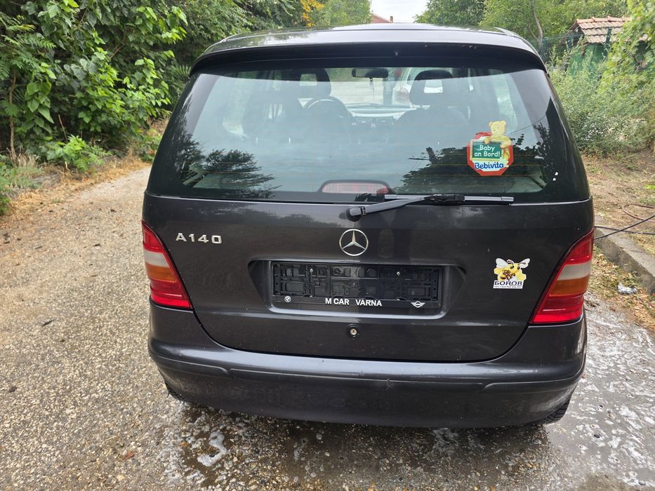 Mercedes-Benz A 140 на части