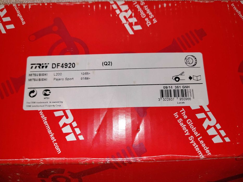 Два броя спирачен диск TRW DF4920 за MITSUBISHI L200, PAJERO SPORT