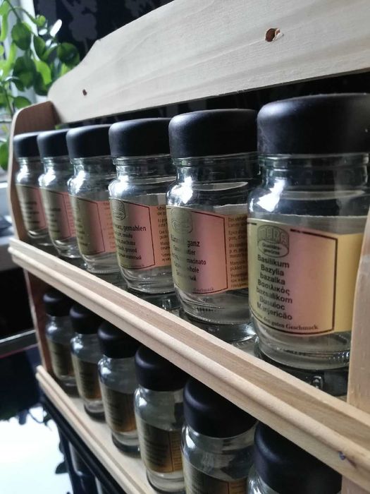 Двухъярусная полка для специй