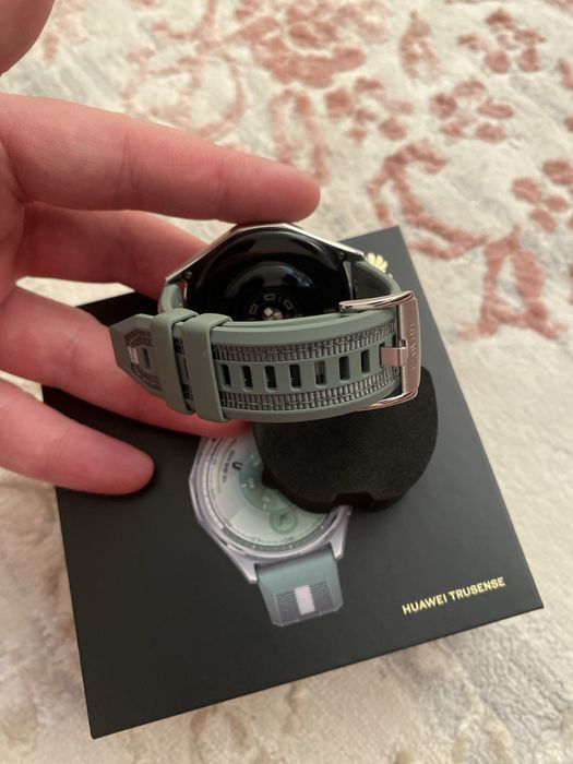 Смарт-часы huawei gt 6