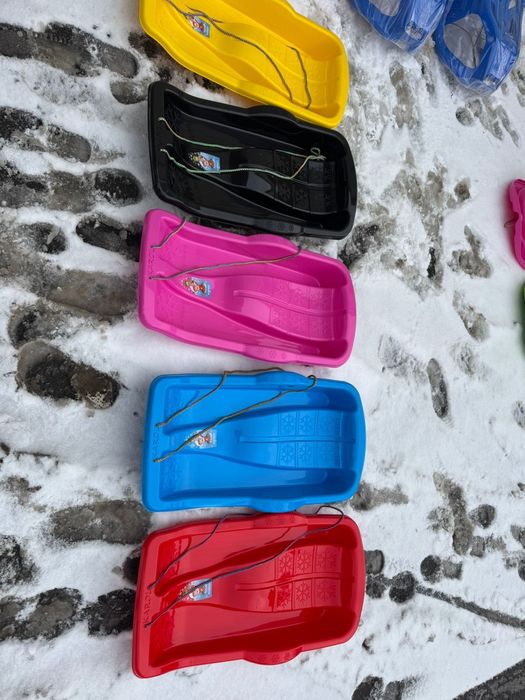 Sanie plastic bob copil diverse culori