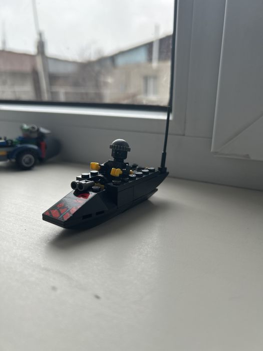 Штурмовой катер Спецназа LEGO (MOC) — Stealth Edition 01