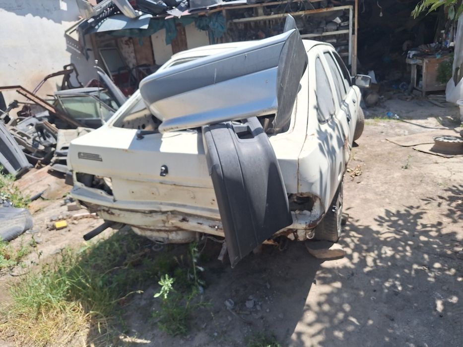 Автозапчасти аксессуары