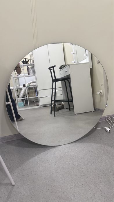 Зеркало настенное