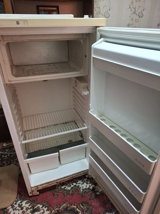 Продаётся холодильник б/у в рабочем состоянии.