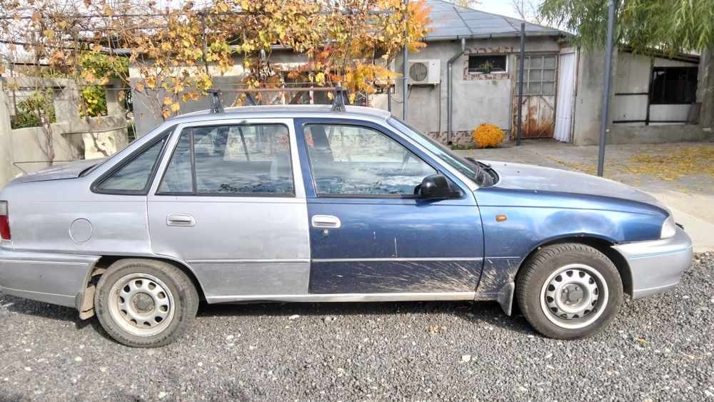 Vând Daewoo Cielo 2006.