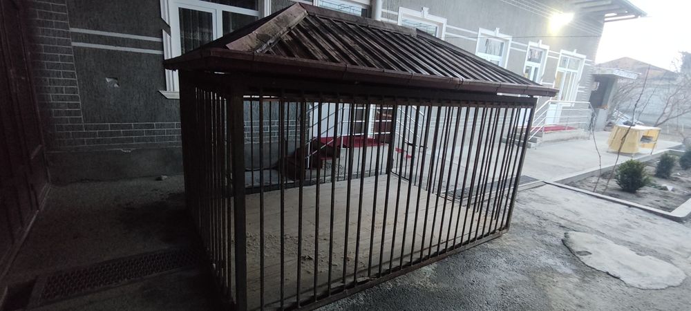 Кафас сотилади жуда бакуват килиб ясалган таги пол тахта ИТ ёки куй ун