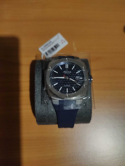 Часовник Alpiner Extreme Automatic
