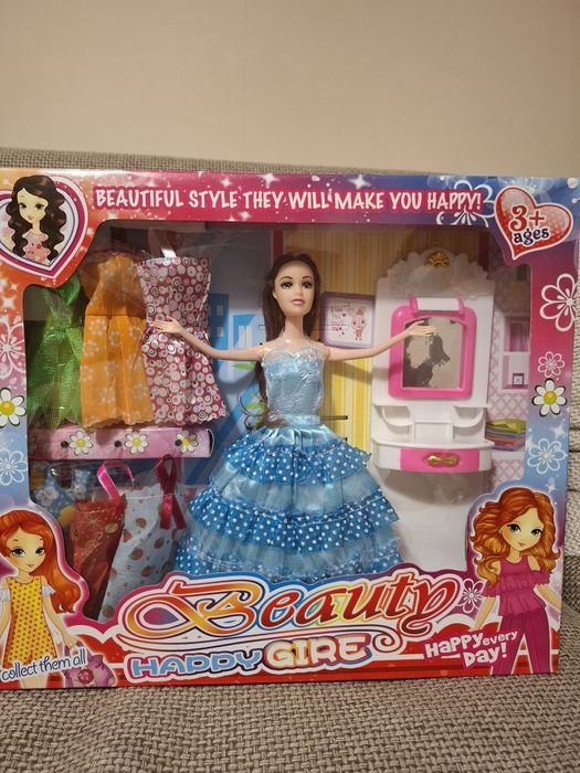 Papusa Barbie noua in cutie, transport 5 lei