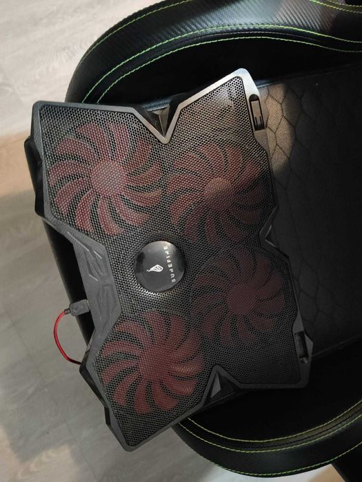 Cooler laptop 4 ventilatoare
