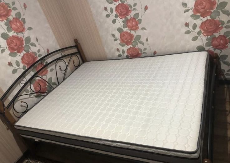 Кровать кованная