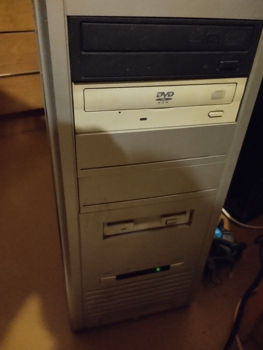 Компьютер на 775 сокете