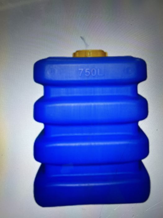 Бочки бак продается