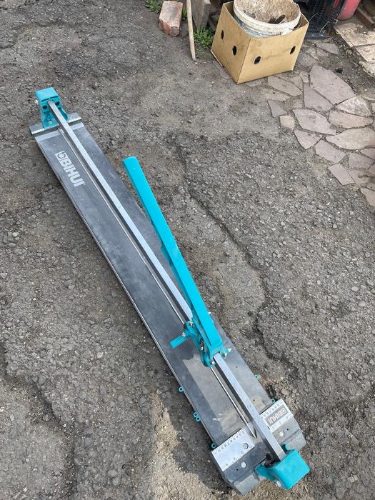 Продам ручной плиткорез BIHUI TCS1200