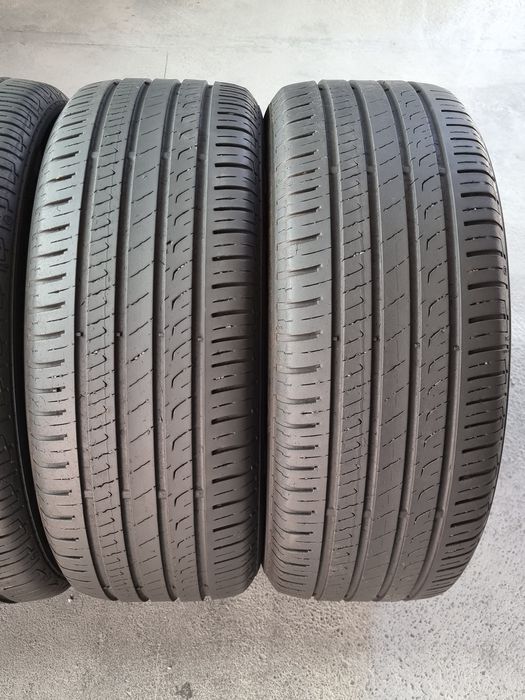 215/55/17 Barum 4Броя: 100€ 5.5мм 2021година