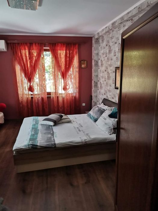 Продава се Етаж от къща в Варна, Център - 95 кв.м за 3053 €/кв.м - Снимка #3