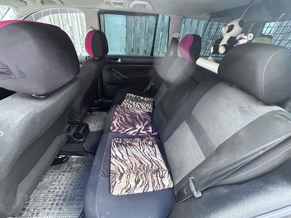 Vand Golf 4 de 1.9TDI din anul 2003