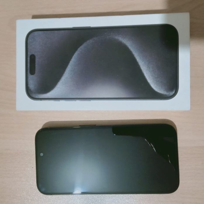 iPhone 15 pro 256 гб