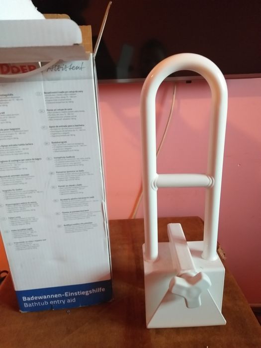 Accesoriu pentru intrarea în cada