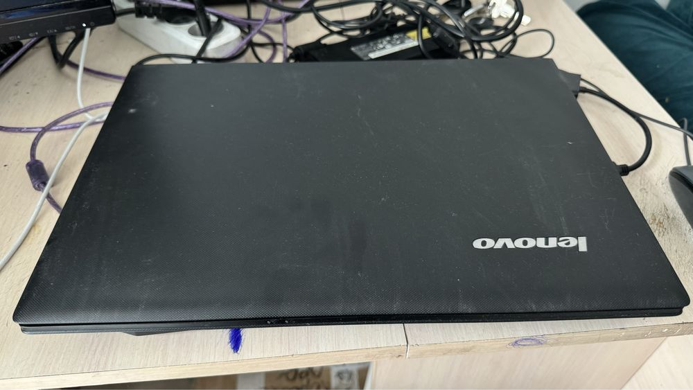 Продам ноутбук Lenova