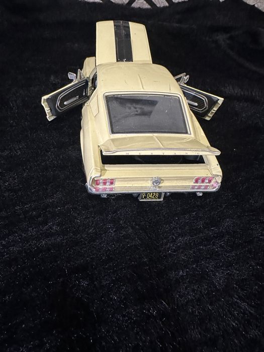 Ford mustang de colectie anumite imperfectiuni