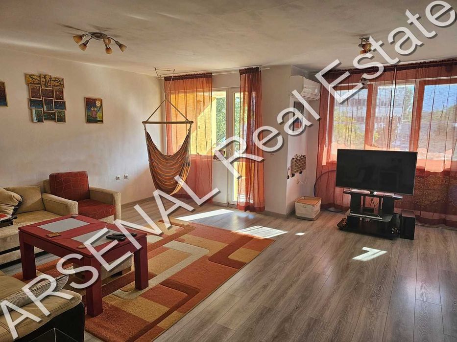 Дава се под наем Тристаен апартамент в София, Дървеница - 120 кв.м за 800 € - Снимка #10