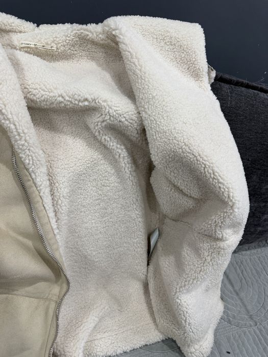 Дубленка зимняя  OYSHO