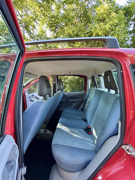 Vand fiat panda 2005 radiat