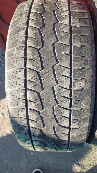продаю б/шины 285/50/28