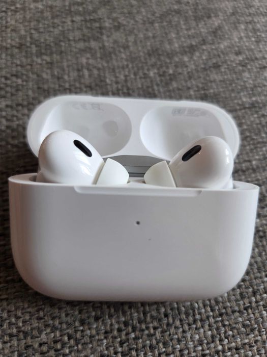 Слушалки AirPods Pro 2
