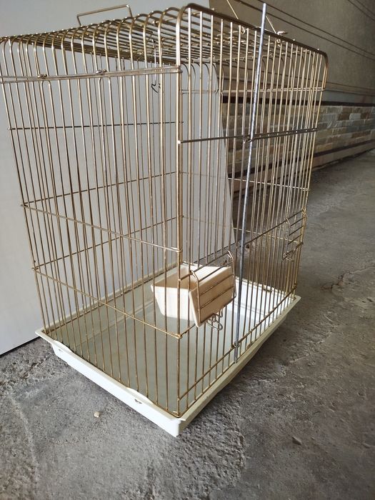 Клетка для попугаев