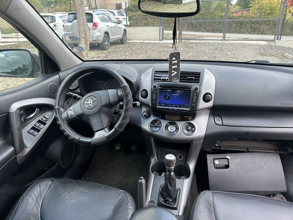Тойота Рав4 Toyota Rav4 2.2 d4d 136кс НА ЧАСТИ!