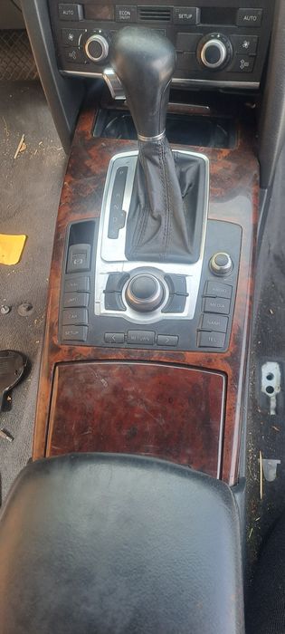 Consola centrala MMI  Audi A6 4FC6 facelift2008 - 2011