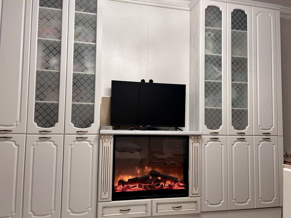 Комод с электрическим камином